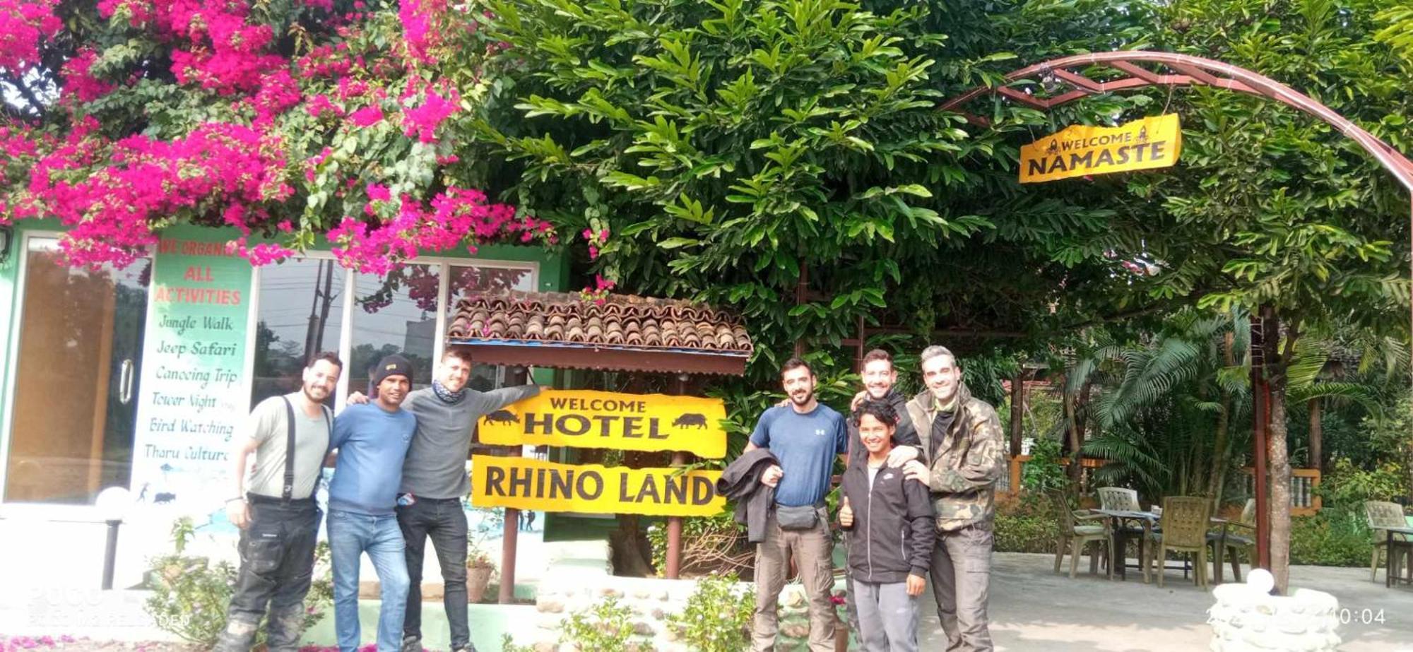 Hotel Rhino Land, 索拉哈 外观 照片